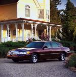 Lincoln Town Car 1998 года
